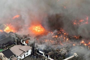 foto : Kebakaran hebat di jepang lalap 140 bangunan