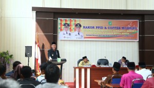 Wakil Bupati Meranti membuka Cofe Morning dan rakor PPID. (foto:hms)