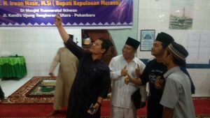 Selfi Bersama H Irwan Nasir, Calon Gubernur Riau