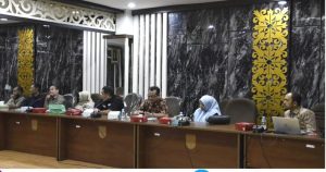 Rapat kerja bersama ketua TAPD, OPD Pamerakarsa Ranperda tahun 2024, juga dihadiri  kepala Bagian Hukum Sekretariat Daerah Kota Pekanbaru