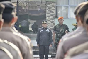 Ketua Dewan Perwakilan Rakyat Daerah (DPRD) Kota Pekanbaru mengikuti apel sinergitas TNI-Polri untuk menjaga keamanan pelaksanaan Pemilu 2024