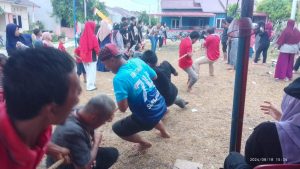 Perlombaan Tarik Tambang oleh Warga RT 02 RW 02 Dusun III Durian Tandang Desa Kualu