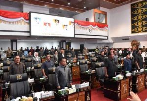 Turut hadir semua anggota DPRD Kota Pekanbaru