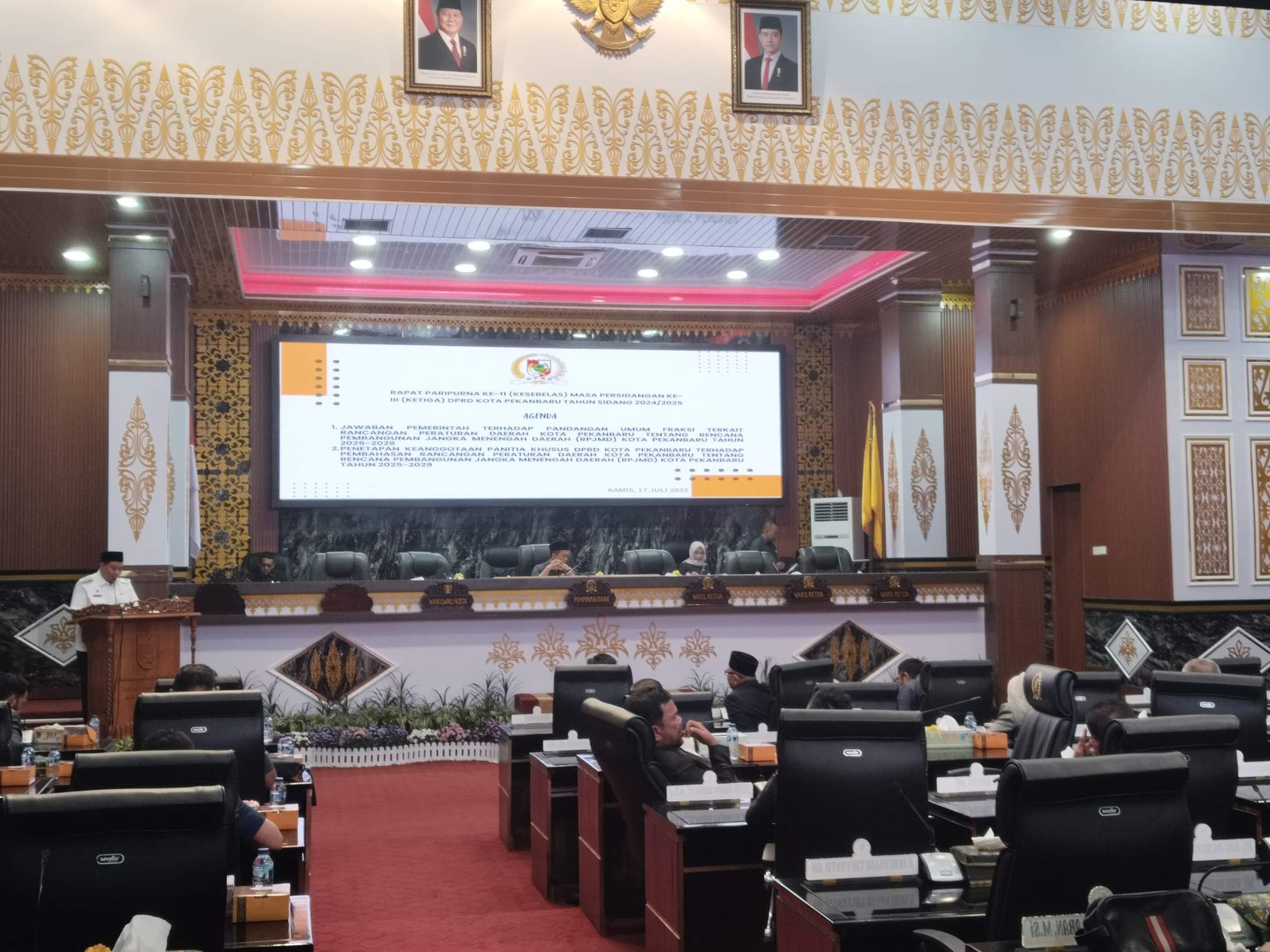 DPRD Kota Pekanbaru gelar Rapat Paripurna Tentang Jawaban Pemerintah Terhadap Pandangan Umum Fraksi serta pembentukan Pansus RPJMD 