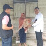 Turun ke Lapangan, Elang Tiga Hambalang Pekanbaru Serap Aspirasi Warga Terdampak Banjir