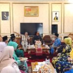 LAMR Pekanbaru Gelar Diskusi ; Bahas Perkembangan Usulan Marhum Pekan Sebagai Pahlawan Nasional