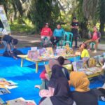 Asqalani dan Eko Ragil Gelar Klinik Puisi di Rumah Baca Datuk Sati Diraja