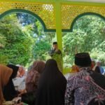 Ziarah Kubur Pasca Ramadhan di Rantau Baru