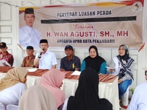 Anggota DPRD kota Pekanbaru, H Wan Agusti, SH, MH menyampaikan tentang keberadaan Perda Kawasan Tanpa Rokok(KTR) pada kegiatan Penyebarluasan Perda