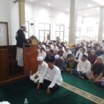 Walau kondisi Hujan, Masjid Ar Rahman Membeludak Ikuti Pelaksanaan Sholat Idul Fitri 1447