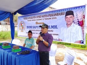 Anggota DPRD kota Pekanbaru, Doni Saputra, SH, MH Berdialog Dengan Masyarakat Saat Reses