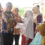 Bupati Bistamam Serahkan Bantuan Sembako, Makanan Bergizi dan Tinjau CKG dipalika