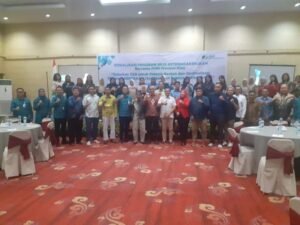 Usai Acara Sosialisasi, Pengurus PHRI Riau, BJPS kota Pekanbaru serta pengurus DPD IHGMA Riau berphoto Bersama