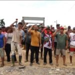 Sumbangkan 33 truk cold diesel batu petrun, Calon Penghulu Meswanto, S.Pd. Perbaiki Jalan Rusak