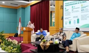 Jadi Pemateri di Sarasehan ICMI Orwil Riau ini materi yang di sampaikan Liza Fitriani