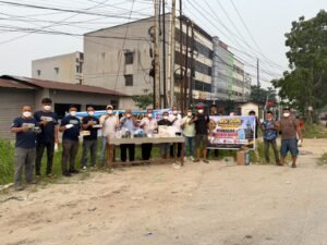 ‎Peduli Warga di Tengah Kabut Asap, KSABP Bagikan 3.000 Masker Gratis di Pekanbaru‎‎