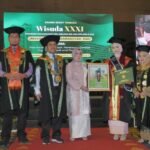 Wisuda ke- XXXI, Umri Resmi Kukuhkan 1.351 Lulusan Sarjana hingga Pascasarjana